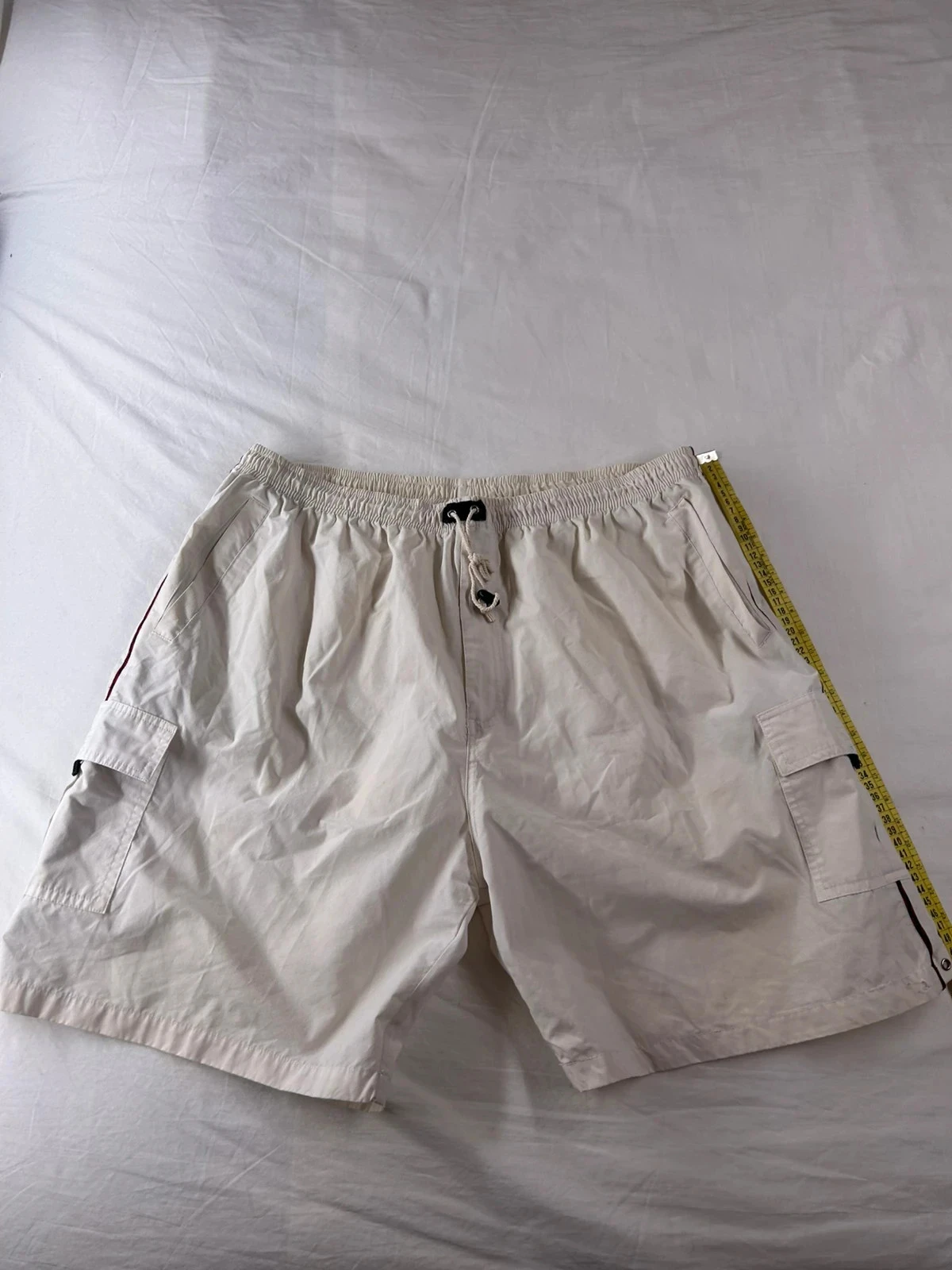 Short vintage beige crème